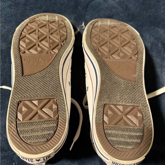 “Chuck Taylor” converse all stars size 9 - Picture 2 of 12